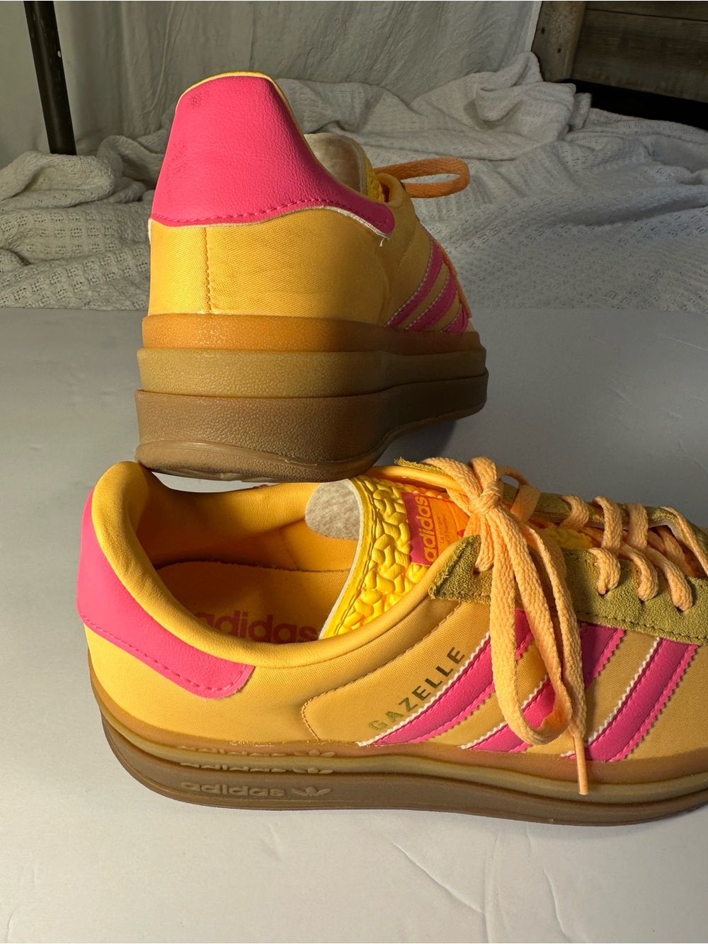 adidas Gazelle Bold Spark Lucid Pink Yellow Gum Platform Sneakers 8.5 IG4387 - Picture 3 of 11